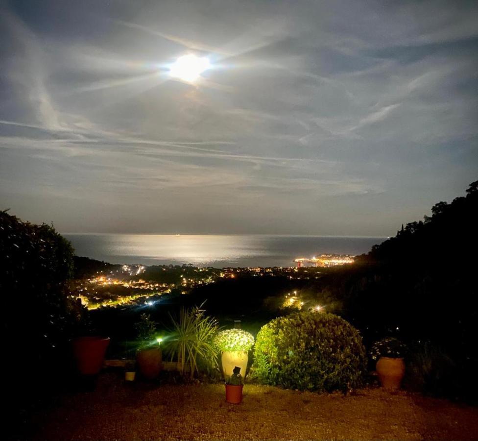 Villa Baievue Cavalaire-sur-Mer Exteriör bild