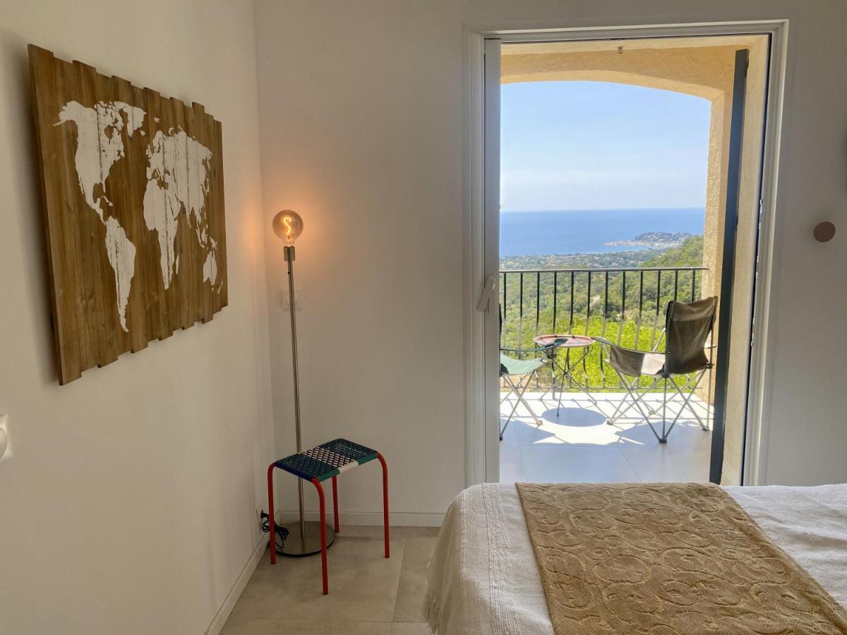 Villa Baievue Cavalaire-sur-Mer Exteriör bild