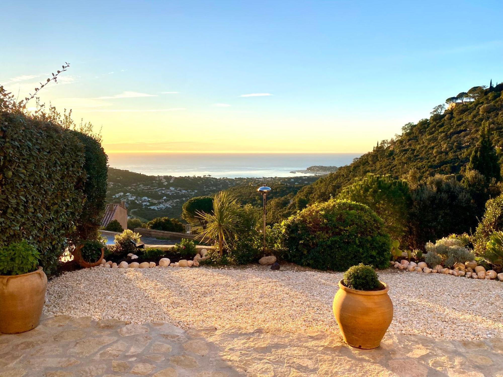 Villa Baievue Cavalaire-sur-Mer Exteriör bild