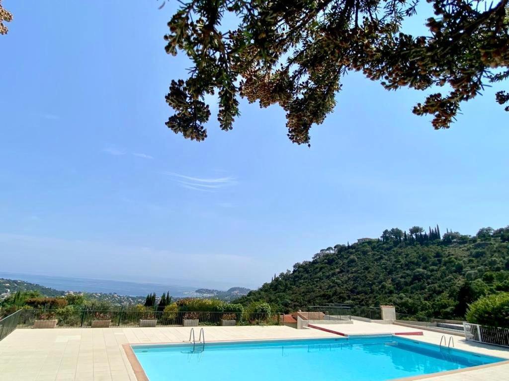 Villa Baievue Cavalaire-sur-Mer Exteriör bild