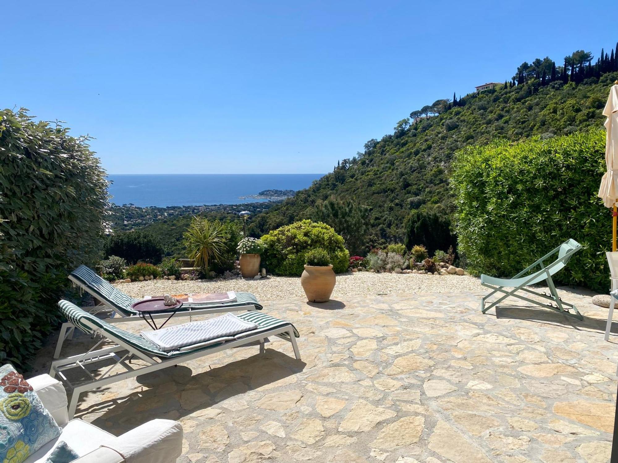 Villa Baievue Cavalaire-sur-Mer Exteriör bild